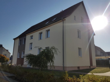 3-Raumwohnung mit Balkon in gepflegter Wohnumgebung - Titelbild (12309)