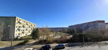 3-Raum-Wohnung mit unverbautem Blick - Balkonaussicht (12909)
