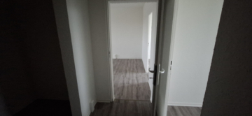 Familienfreundliche 4-Raum-Wohnung in der Parchimer Weststadt - Flur (12814)