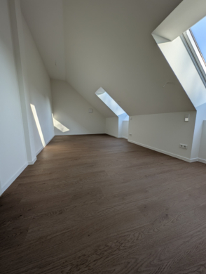 Neubau in traumhafter Lage in Mühl Rosin - Schlafzimmer (12704)